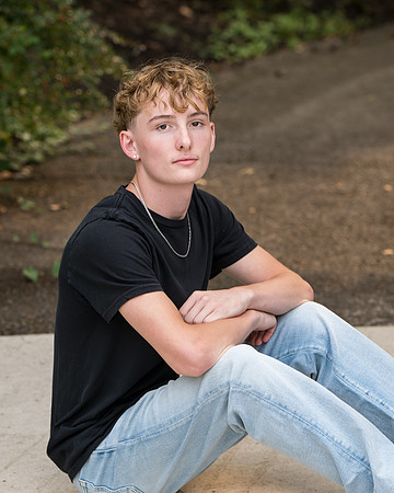 Twins HS senior 2025 gallery (80 of 252)