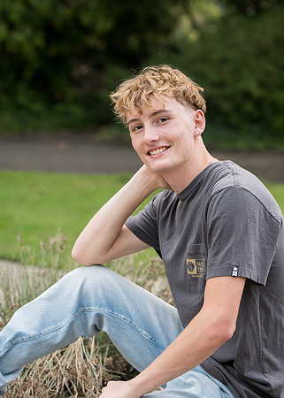 Twins HS senior 2025 gallery (128 of 252)
