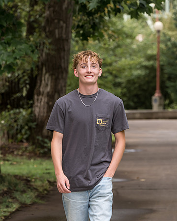 Twins HS senior 2025 gallery (199 of 252)