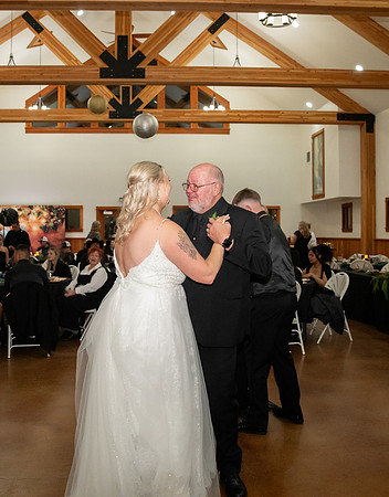 Alyc and Brooklynn wedding day sneak peeks (1 of 228) (216)