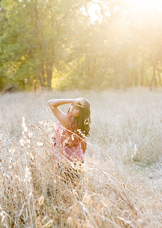 Eugene Oregon senior Portraits photographer