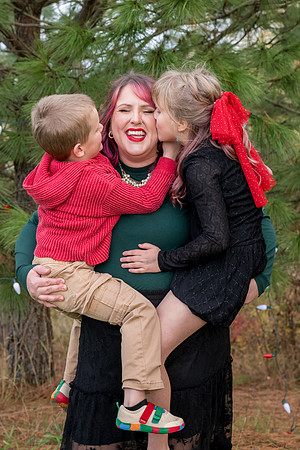 Erin Reggie and Simon Christmas 2025 (90 of 91)