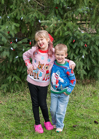 Erin Reggie and Simon Christmas 2025 (28 of 91)
