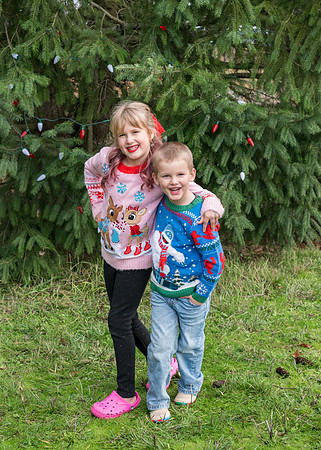 Erin Reggie and Simon Christmas 2025 (29 of 91)