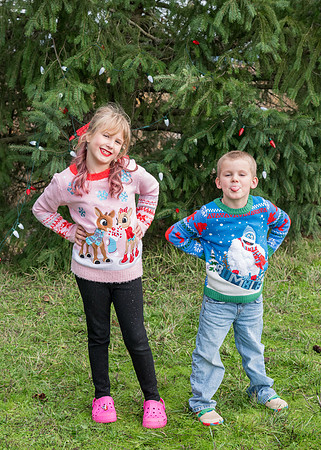 Erin Reggie and Simon Christmas 2025 (34 of 91)