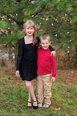 Erin Reggie and Simon Christmas 2025 (47 of 91)