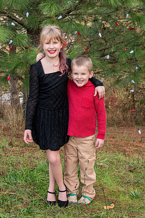 Erin Reggie and Simon Christmas 2025 (48 of 91)