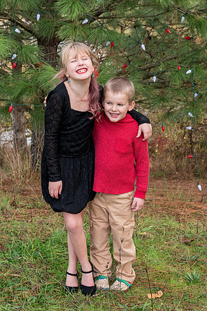 Erin Reggie and Simon Christmas 2025 (49 of 91)