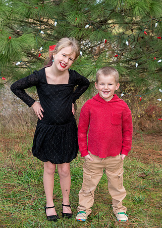 Erin Reggie and Simon Christmas 2025 (50 of 91)
