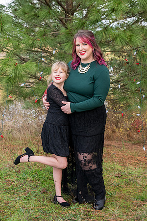 Erin Reggie and Simon Christmas 2025 (58 of 91)