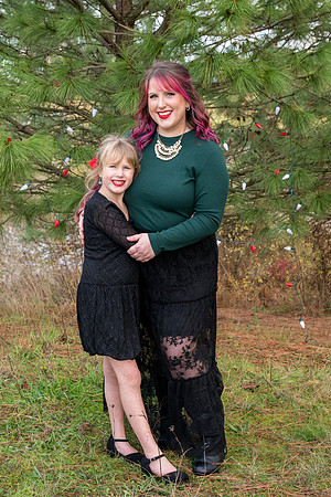 Erin Reggie and Simon Christmas 2025 (60 of 91)