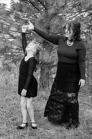Erin Reggie and Simon Christmas 2025 (65 of 91)-2