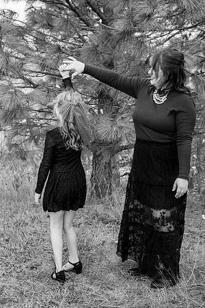 Erin Reggie and Simon Christmas 2025 (67 of 91)-2