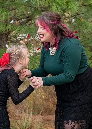 Erin Reggie and Simon Christmas 2025 (72 of 91)