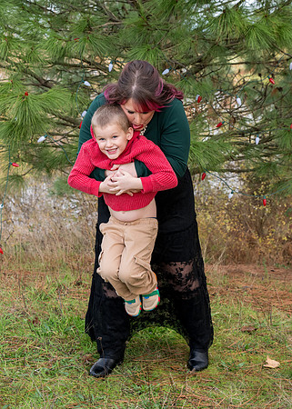 Erin Reggie and Simon Christmas 2025 (81 of 91)