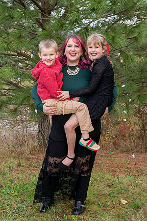 Erin Reggie and Simon Christmas 2025 (86 of 91)
