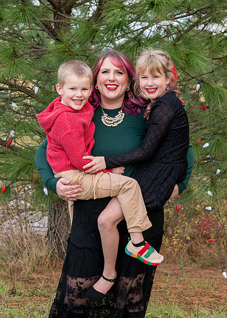 Erin Reggie and Simon Christmas 2025 (87 of 91)