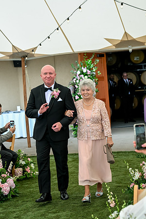 Dean and Julie wedding day sneak peeks (29)