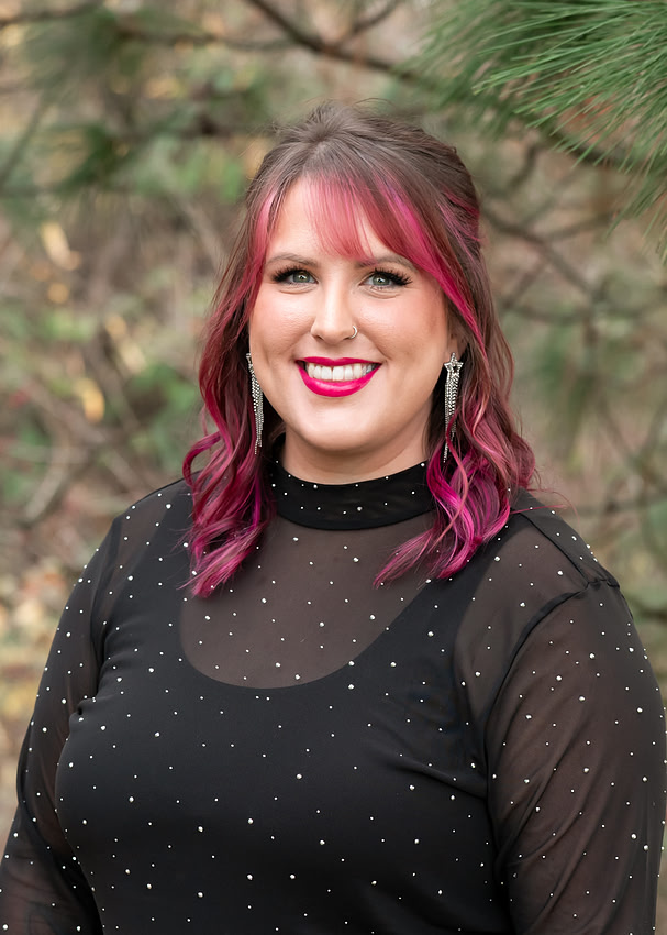 BEST COPY Erin headshot 2025