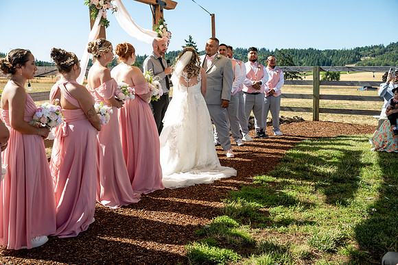 Oscar and Amber wedding day sneak peeks (30 of 91)