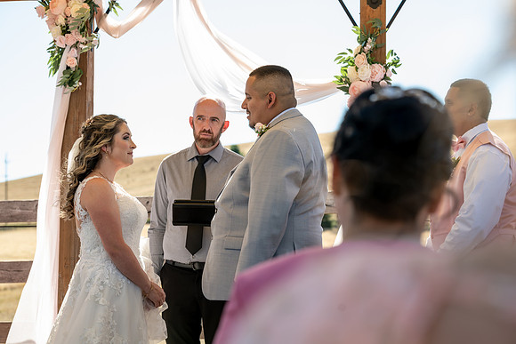 Oscar and Amber wedding day sneak peeks (33 of 91)