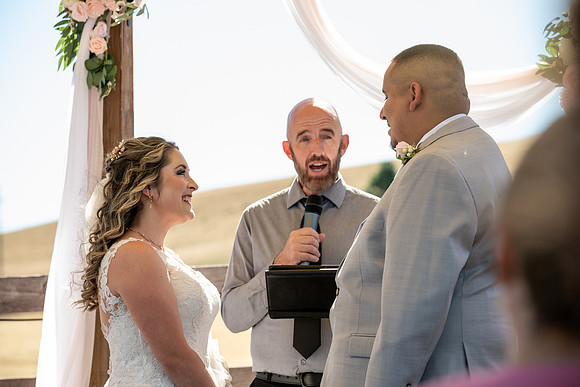 Oscar and Amber wedding day sneak peeks (34 of 91)
