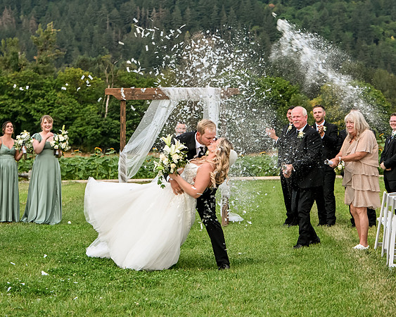 Mike and Kyder Wedding Sneak Peaks (138 of 192)