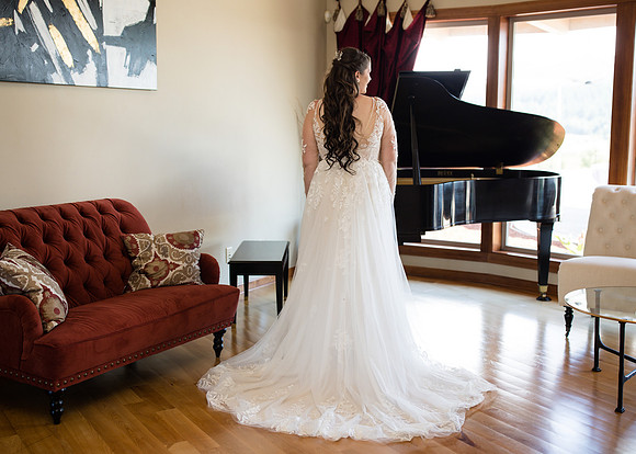 Oregon wedding photographer