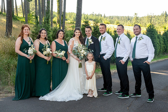 Oregon wedding photographer