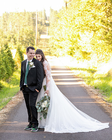 Oregon wedding photographer