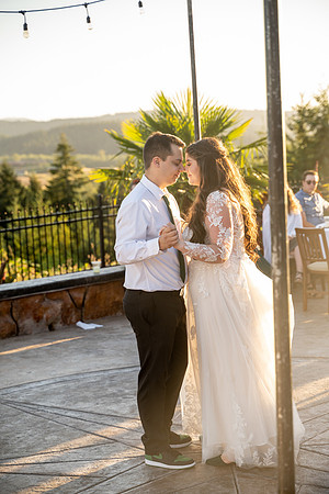 Oregon wedding photographer