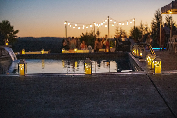 Oregon wedding photographer
