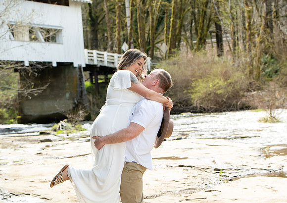 Zach and Katie sneak peeks (3)