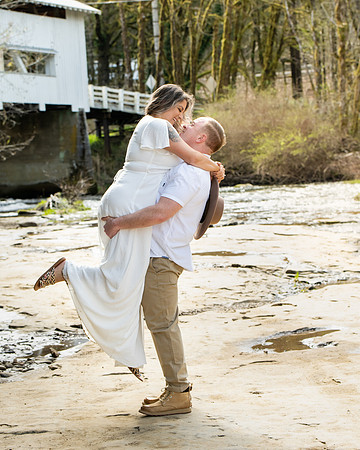 Zach and Katie sneak peeks (2)