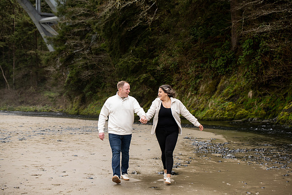 Zach and Katie sneak peeks (12)