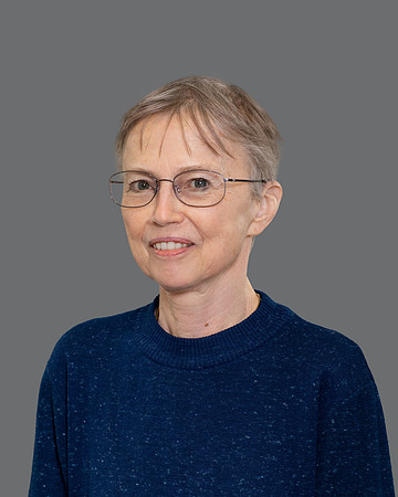 Dr. Judith Csanky