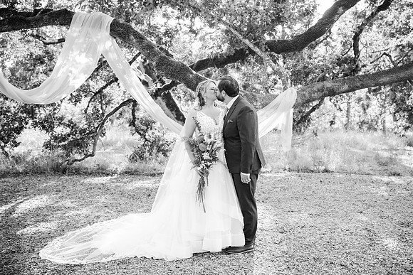 Tom and Kelly Wedding Gallery (401)