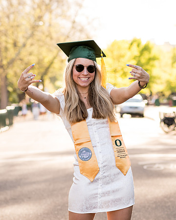College grad portrait photographer