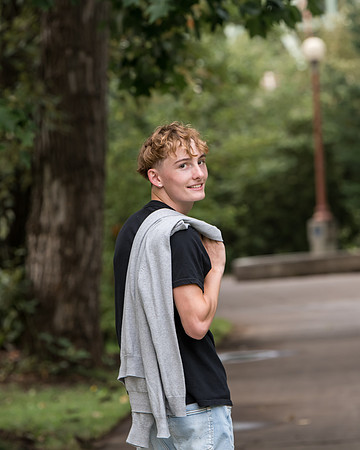 Twins HS senior 2025 gallery (228 of 252)