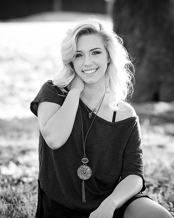 Kaitlyn senior-6