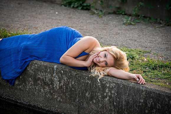 Kaitlyn senior-55