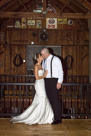 Tyler and Amber sneak peeks (60 of 72)
