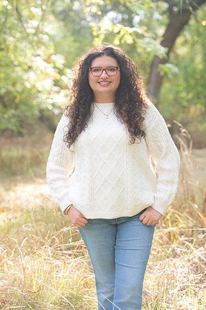 Vivian class of 2026 (7 of 147)