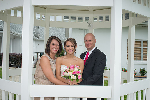 Tyler and Amber sneak peeks (8 of 72)