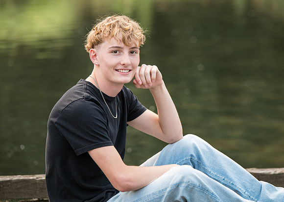 Twins HS senior 2025 gallery (18 of 252)