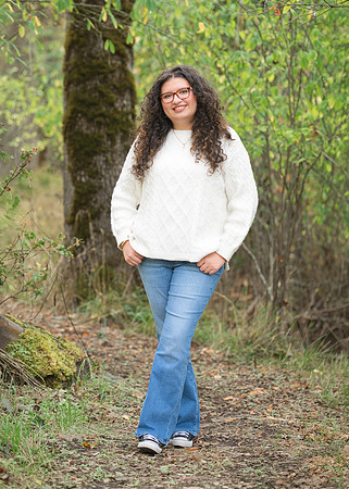 Vivian class of 2026 (1 of 147)