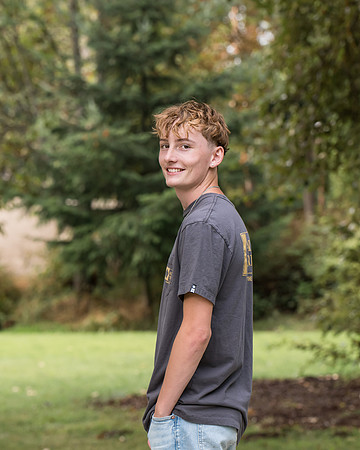 Twins HS senior 2025 gallery (207 of 252)