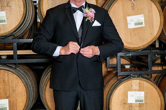 Dean and Julie wedding day sneak peeks (17)