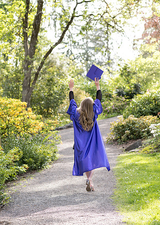 Oregon high school senior portrait photographer