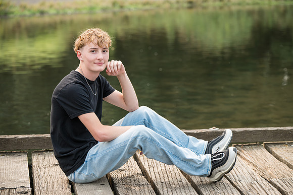 Twins HS senior 2025 gallery (21 of 252)